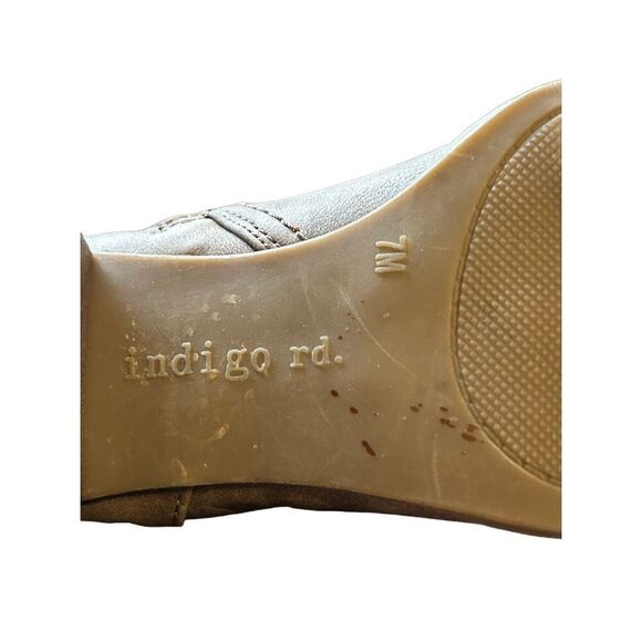 Indigo Rd. Brown Braided Ankle Boots Booties With Studs Size 7 - Picture 8 of 10